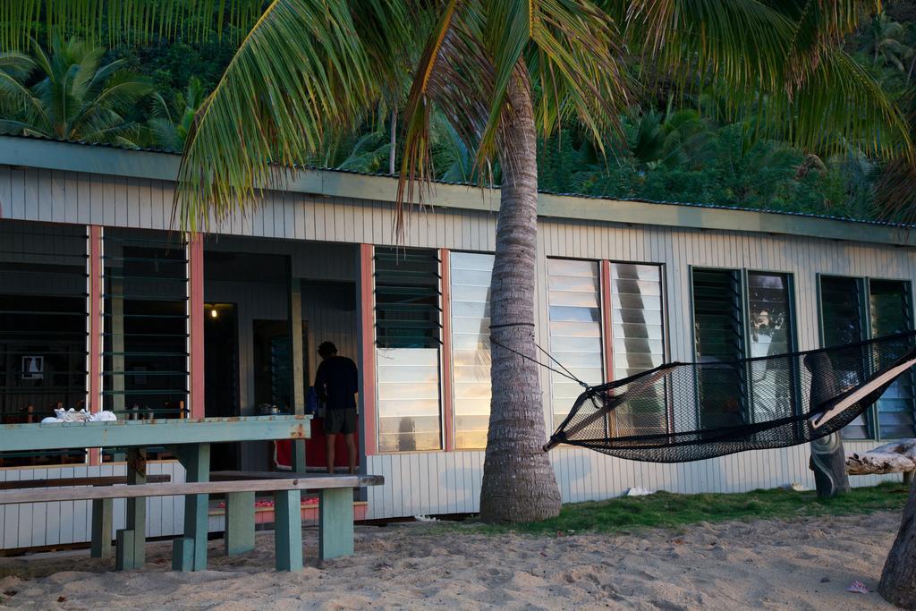 Mai Dive' Astrolabe Reef Resort Naqara Exterior foto